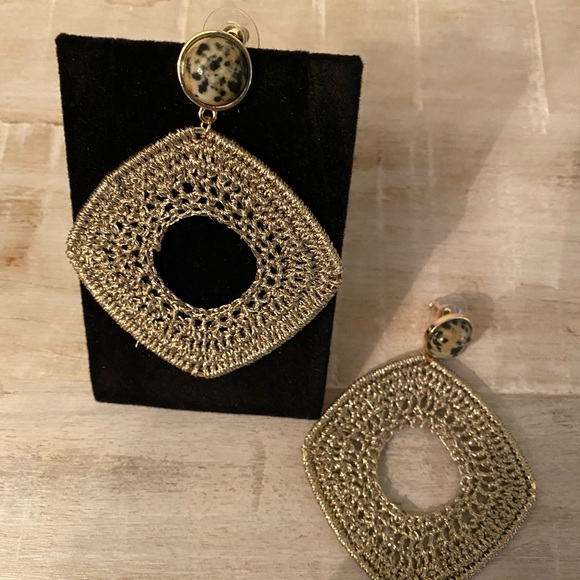 Jewelry - Weaved Macro Earrings.